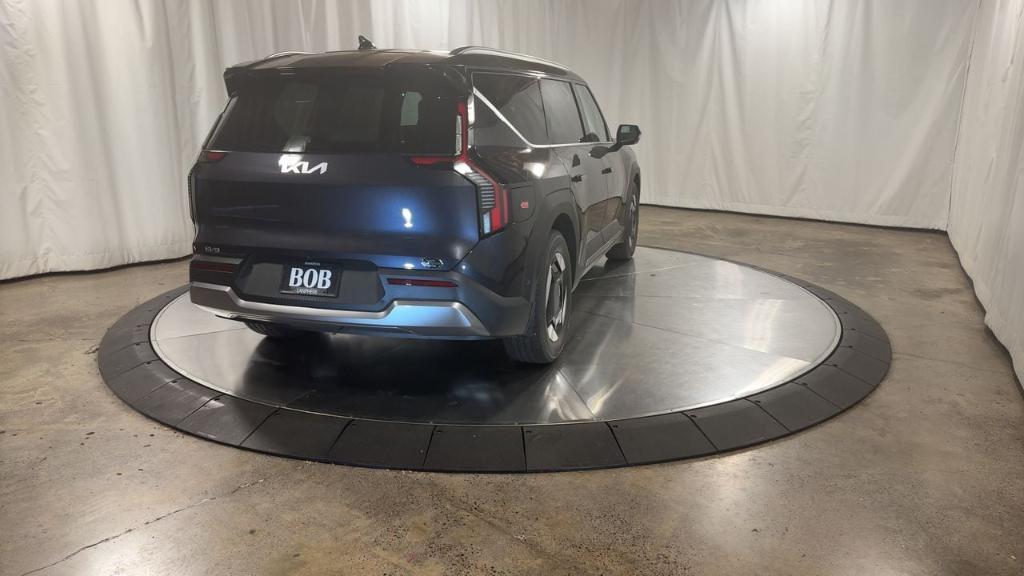 new 2026 Kia EV9 car, priced at $56,327