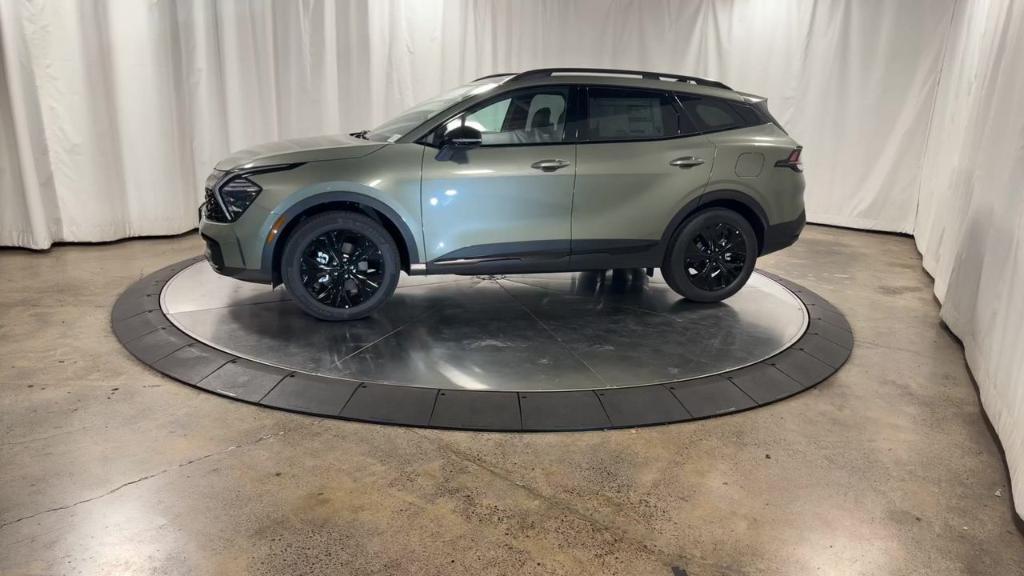 new 2025 Kia Sportage Plug-In Hybrid car, priced at $45,575