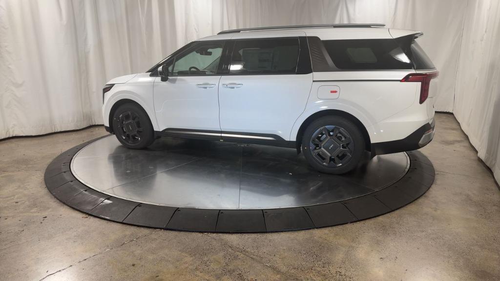 new 2026 Kia Carnival Hybrid car, priced at $47,018