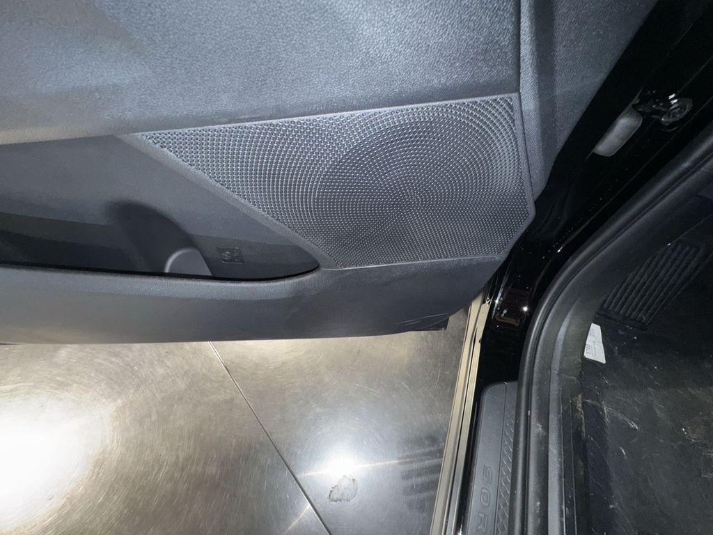 new 2025 Kia Sorento car, priced at $36,746