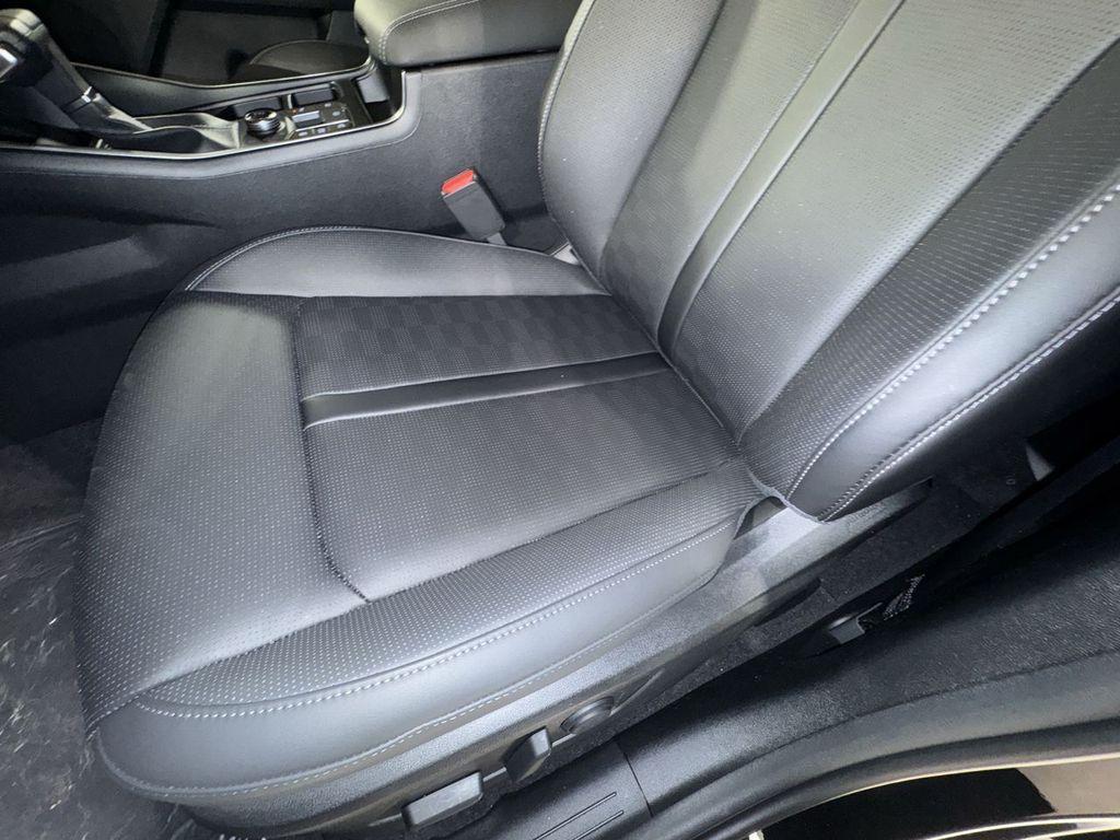 new 2025 Kia Sorento car, priced at $36,746