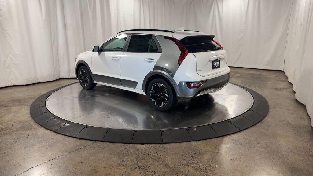 new 2025 Kia Niro EV car, priced at $38,758