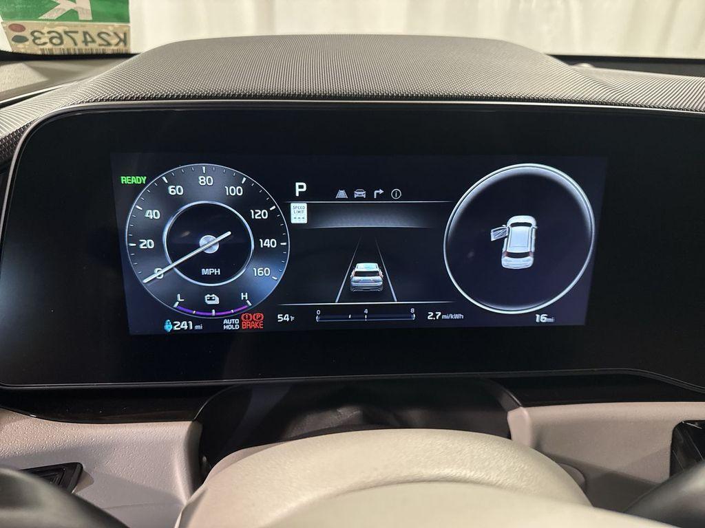new 2025 Kia Niro EV car, priced at $38,758