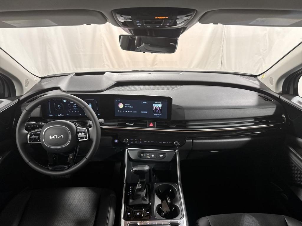 new 2026 Kia Carnival car, priced at $53,257