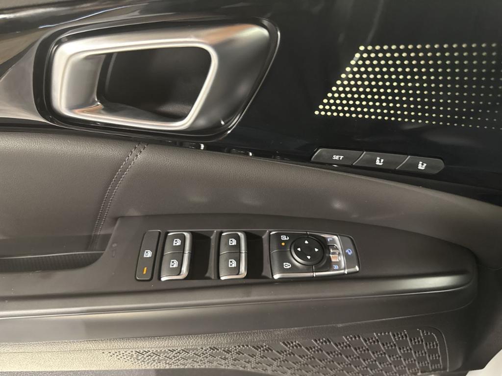 new 2026 Kia Carnival car, priced at $53,257