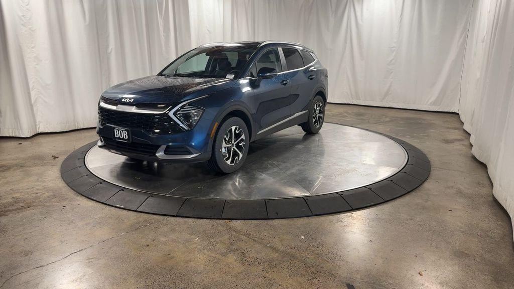 new 2025 Kia Sportage Hybrid car, priced at $34,785
