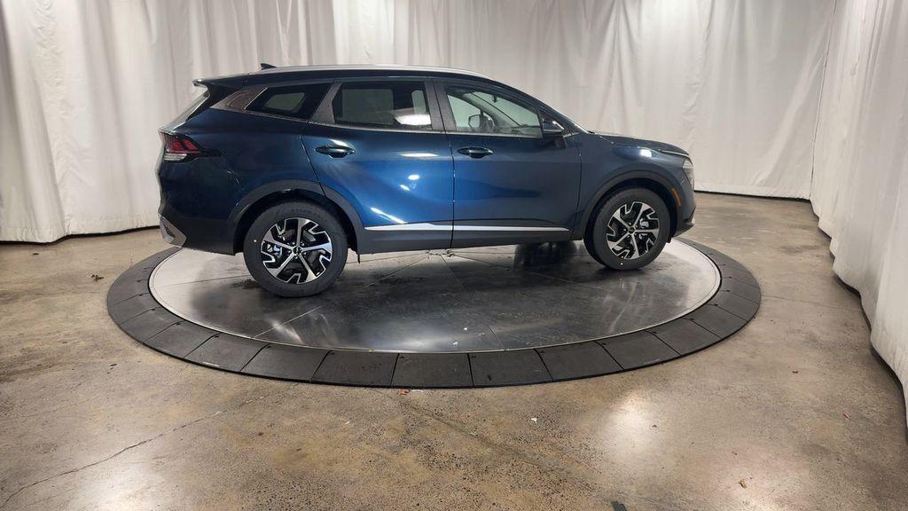 new 2025 Kia Sportage Hybrid car, priced at $34,785