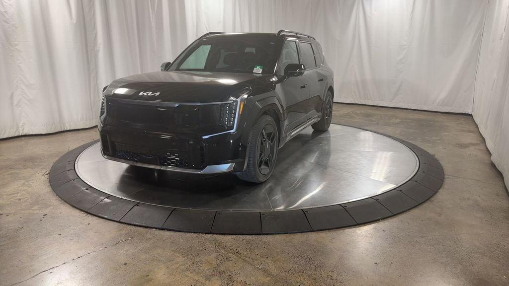 new 2026 Kia EV9 car, priced at $67,026
