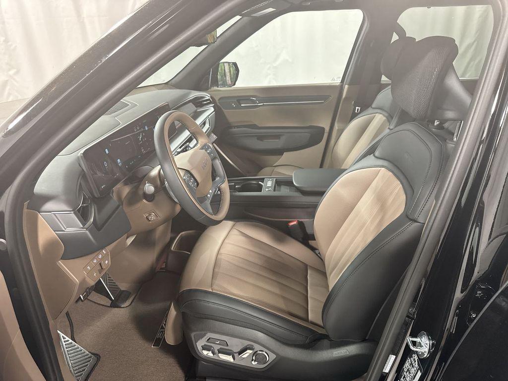 new 2026 Kia EV9 car, priced at $67,026