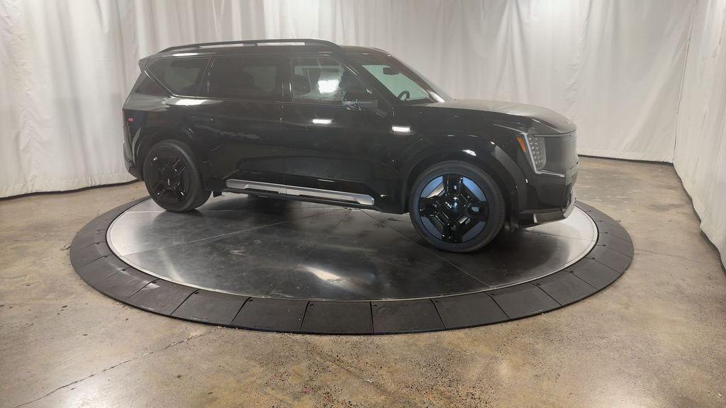 new 2026 Kia EV9 car, priced at $67,026