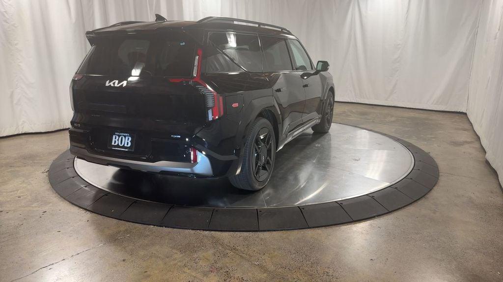 new 2026 Kia EV9 car, priced at $67,026