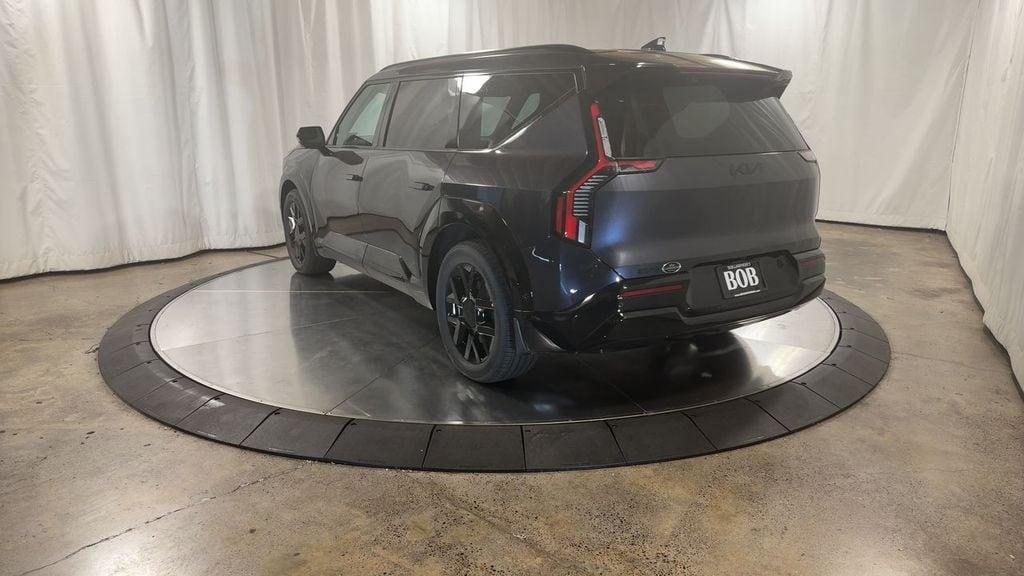 new 2026 Kia EV9 car, priced at $69,564