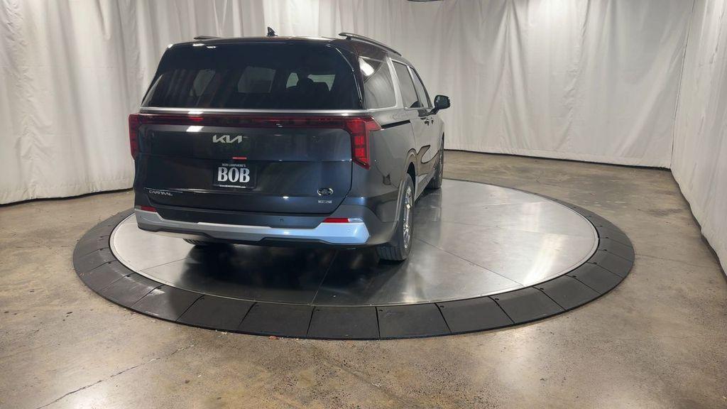 new 2026 Kia Carnival Hybrid car, priced at $44,473