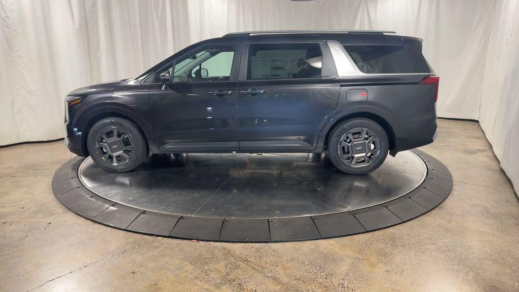 new 2026 Kia Carnival Hybrid car, priced at $44,473