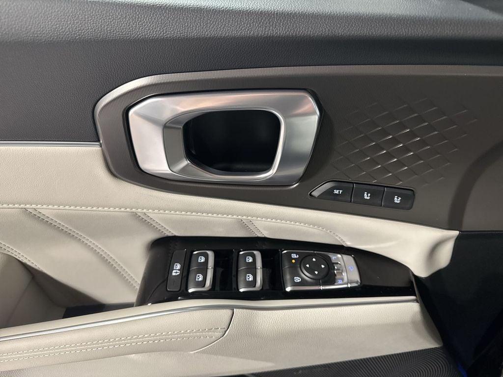 new 2025 Kia Sorento Hybrid car, priced at $46,511