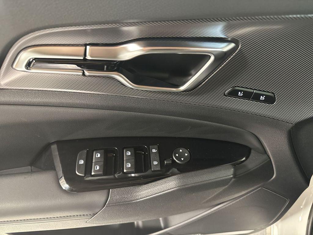 new 2025 Kia Sportage Hybrid car, priced at $38,414