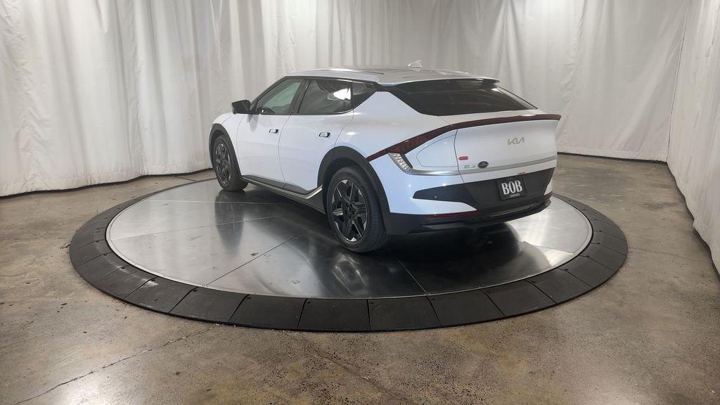 new 2025 Kia EV6 car, priced at $49,287