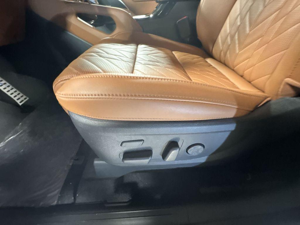new 2025 Kia Telluride car, priced at $53,169