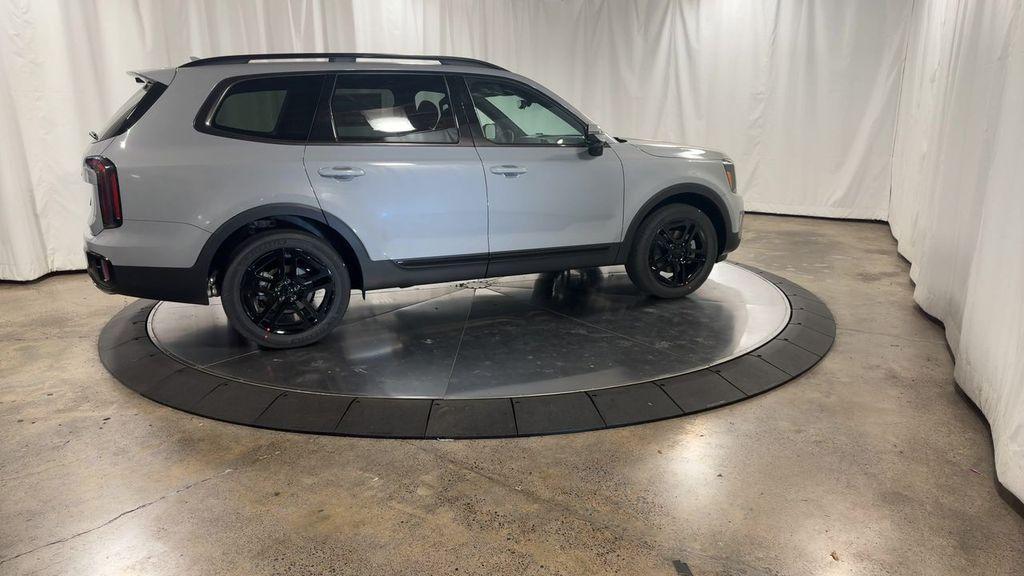 new 2025 Kia Telluride car, priced at $53,169