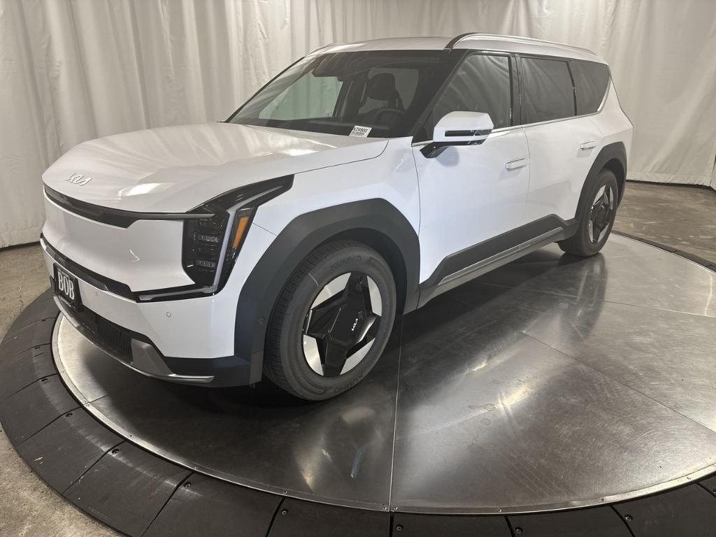 new 2026 Kia EV9 car, priced at $60,337
