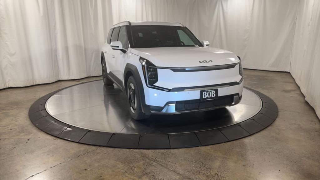 new 2026 Kia EV9 car, priced at $56,337
