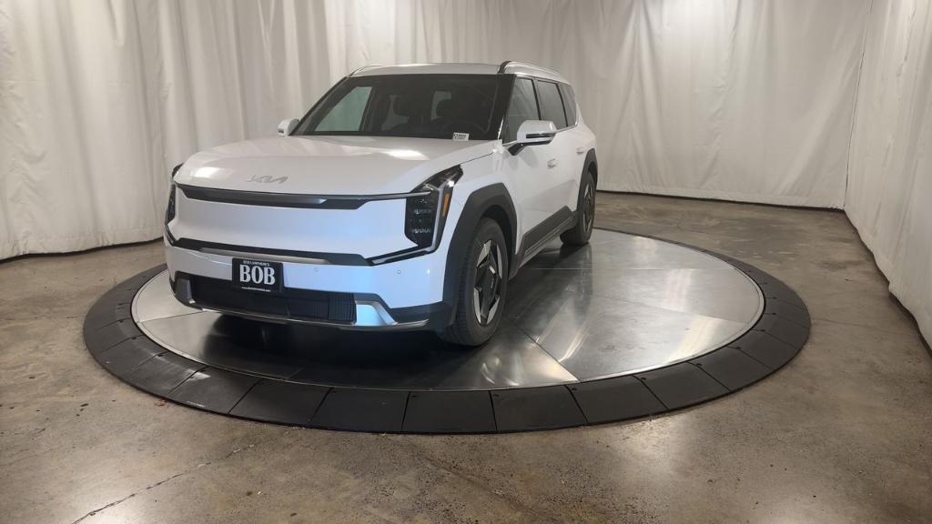 new 2026 Kia EV9 car, priced at $56,337