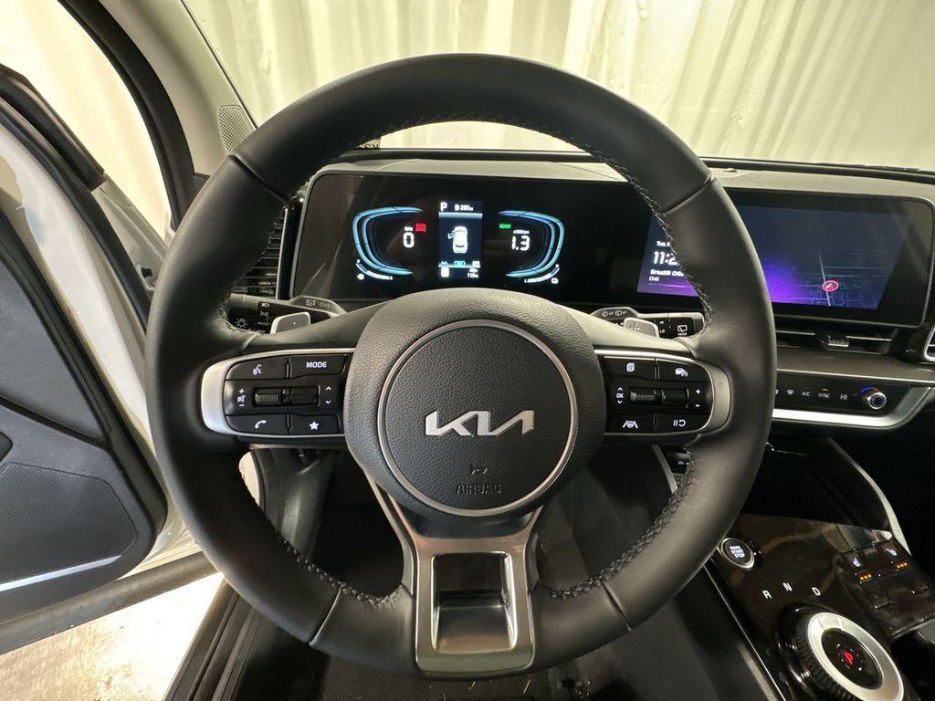 new 2025 Kia Sportage Hybrid car, priced at $35,175