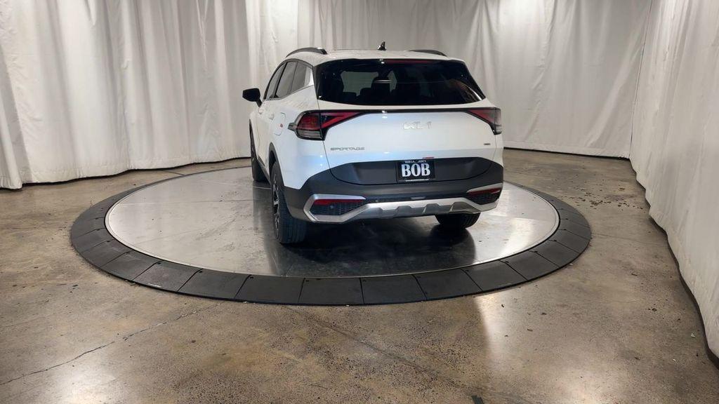 new 2025 Kia Sportage Hybrid car, priced at $35,175