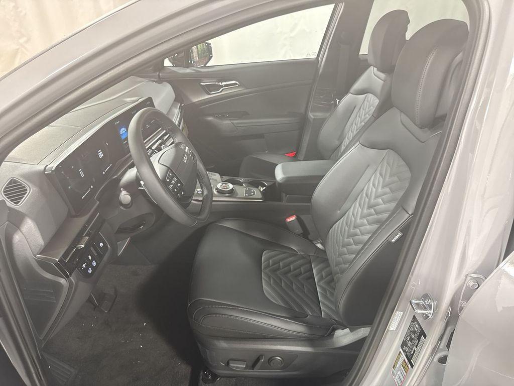 new 2026 Kia Sportage Hybrid car, priced at $37,060