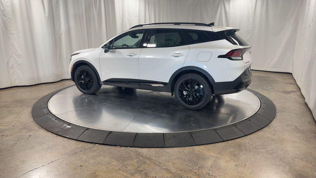 new 2025 Kia Sportage Plug-In Hybrid car, priced at $41,077