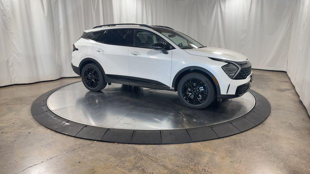 new 2025 Kia Sportage Plug-In Hybrid car, priced at $41,077