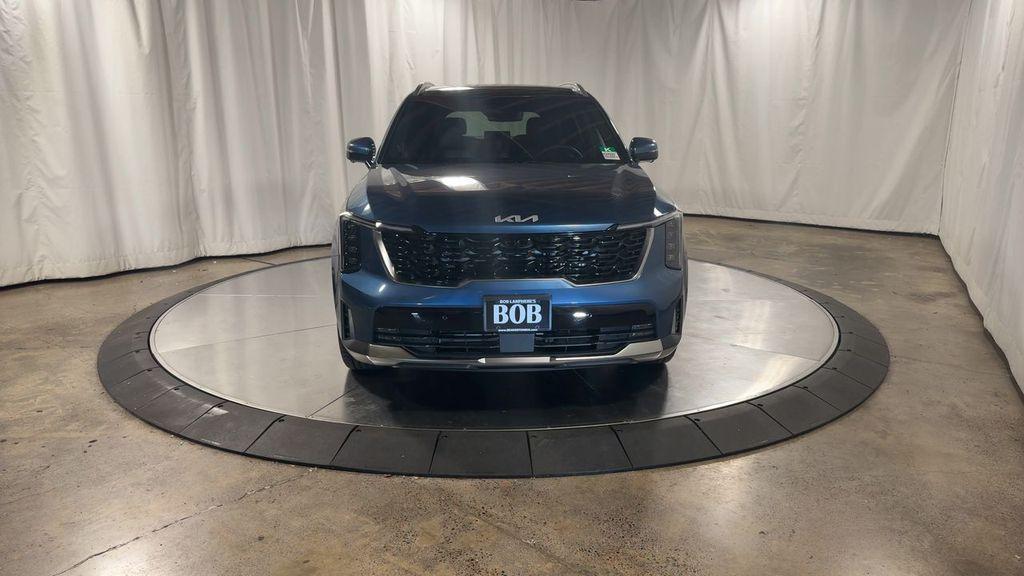 new 2025 Kia Sorento Plug-In Hybrid car, priced at $55,150