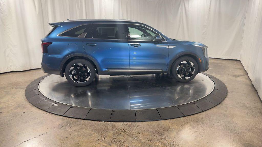 new 2025 Kia Sorento Plug-In Hybrid car, priced at $55,150