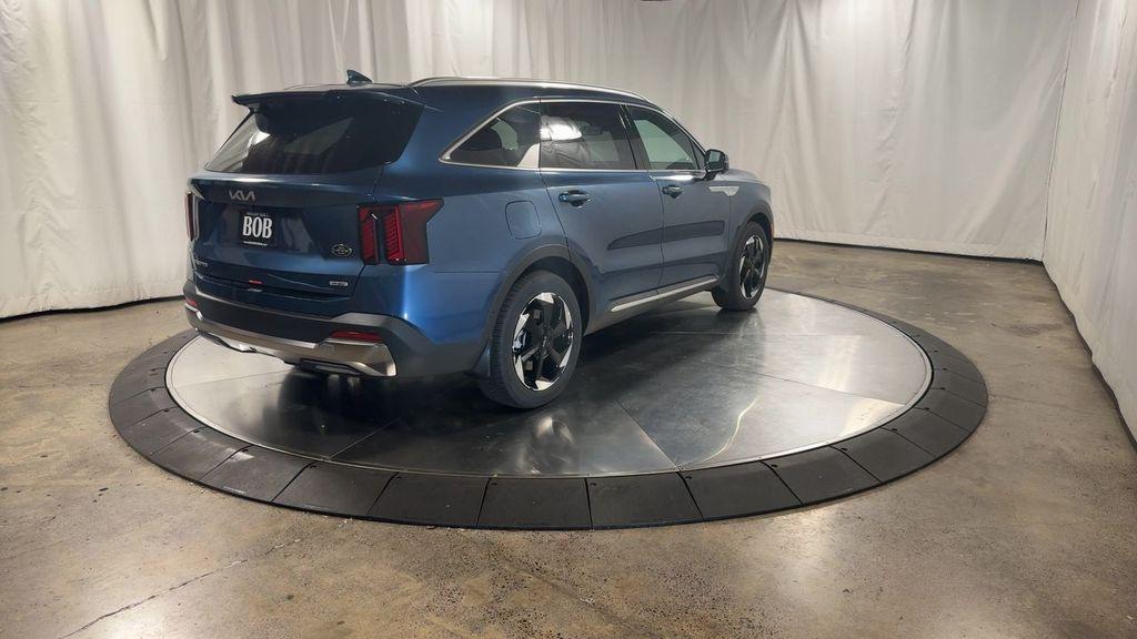 new 2025 Kia Sorento Plug-In Hybrid car, priced at $55,150