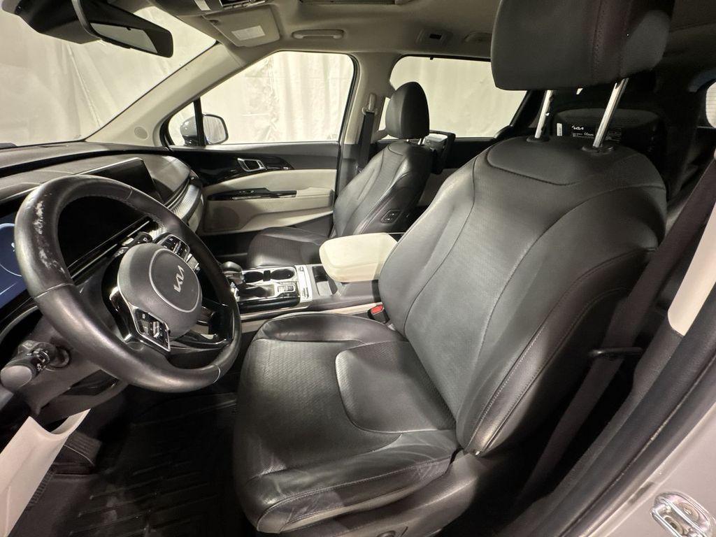used 2022 Kia Carnival car, priced at $28,711