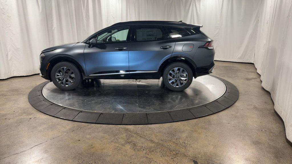 new 2025 Kia Sportage Hybrid car, priced at $39,248