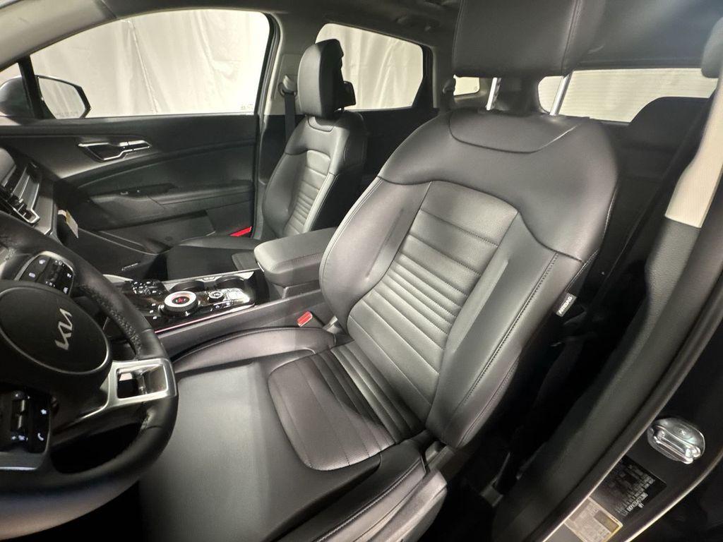 new 2025 Kia Sportage Hybrid car, priced at $39,248