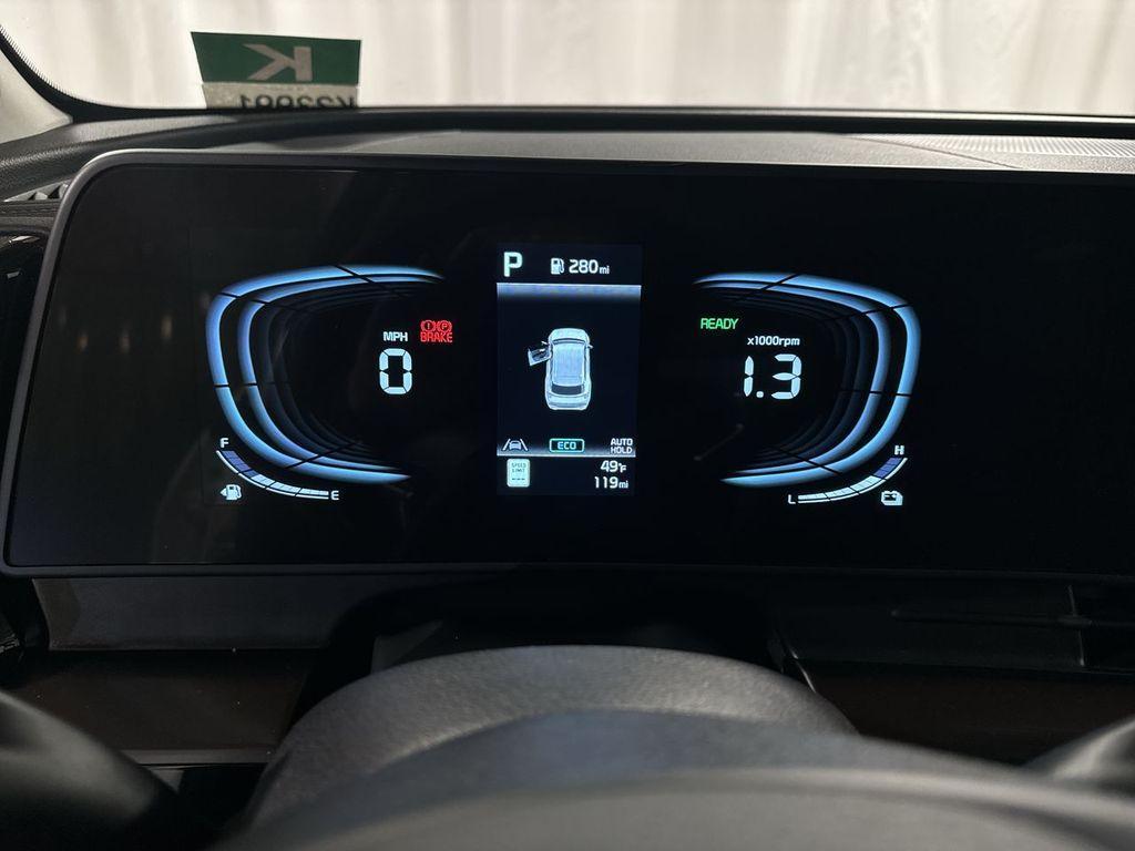 new 2025 Kia Sportage Hybrid car, priced at $34,090