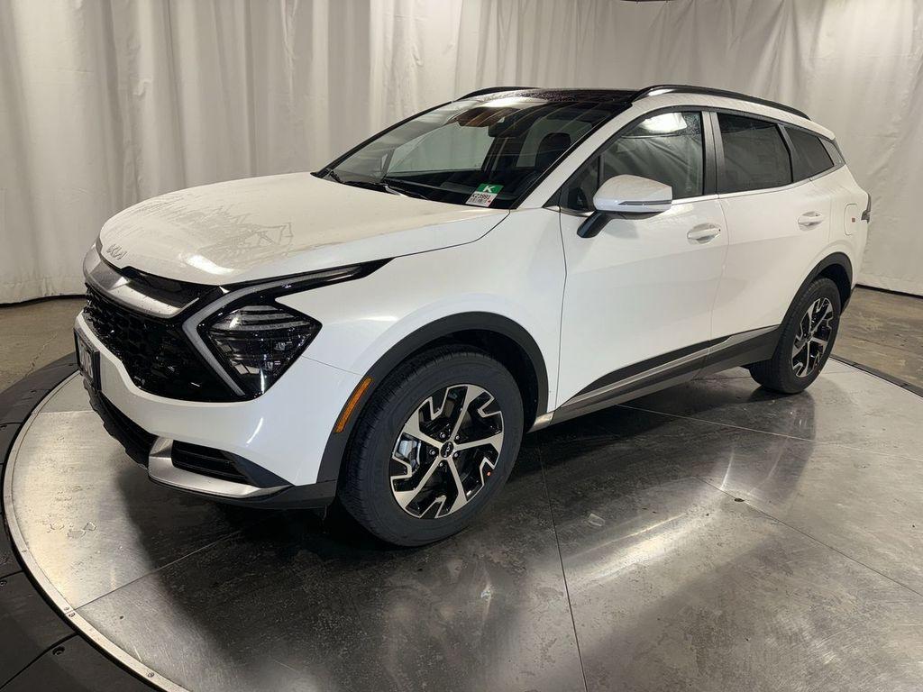 new 2025 Kia Sportage Hybrid car, priced at $34,090