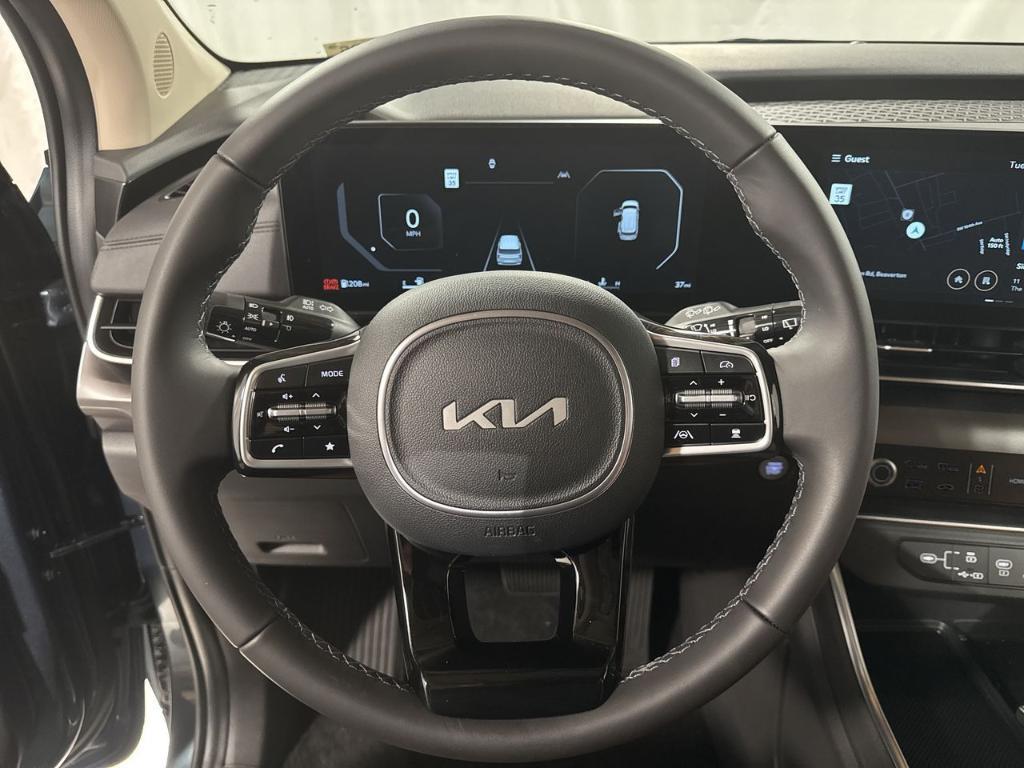 new 2026 Kia Carnival car, priced at $46,674