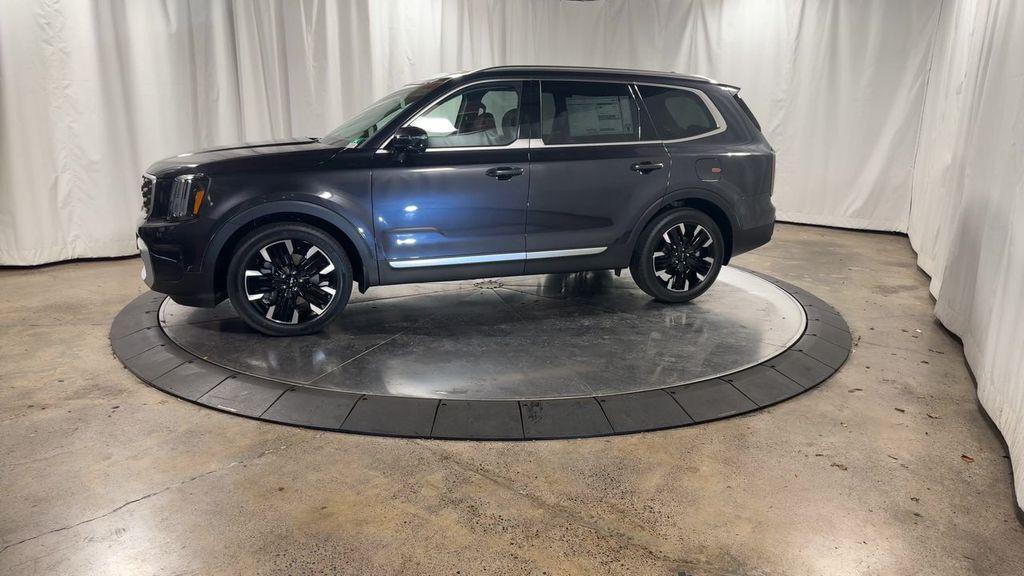 new 2025 Kia Telluride car, priced at $48,456