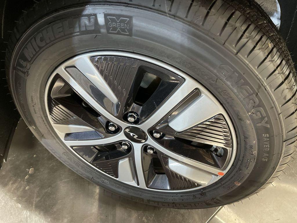 used 2022 Kia Niro Plug-In Hybrid car, priced at $26,238