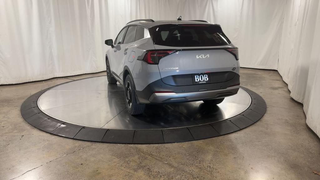 new 2026 Kia Sportage Hybrid car, priced at $35,589