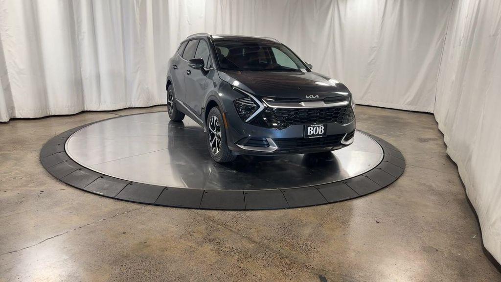 new 2025 Kia Sportage Hybrid car, priced at $33,615