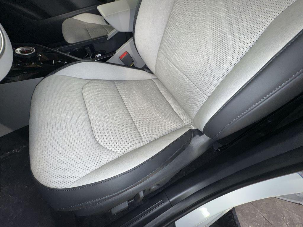 new 2025 Kia Niro EV car, priced at $38,758