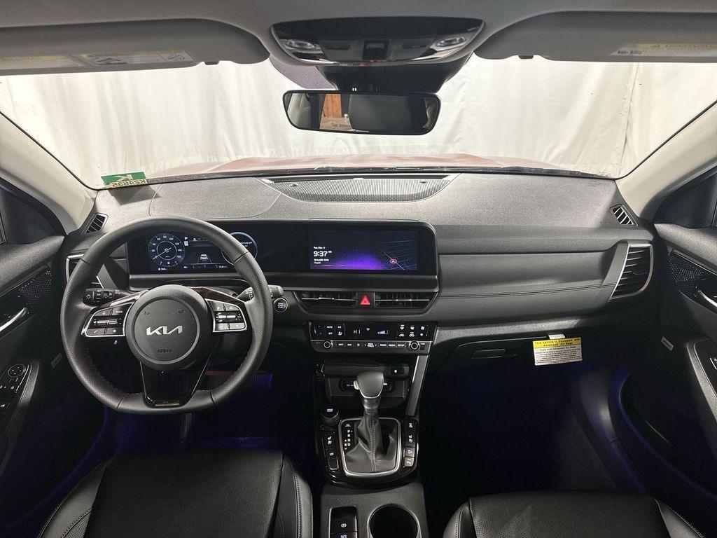 new 2025 Kia Seltos car, priced at $32,888