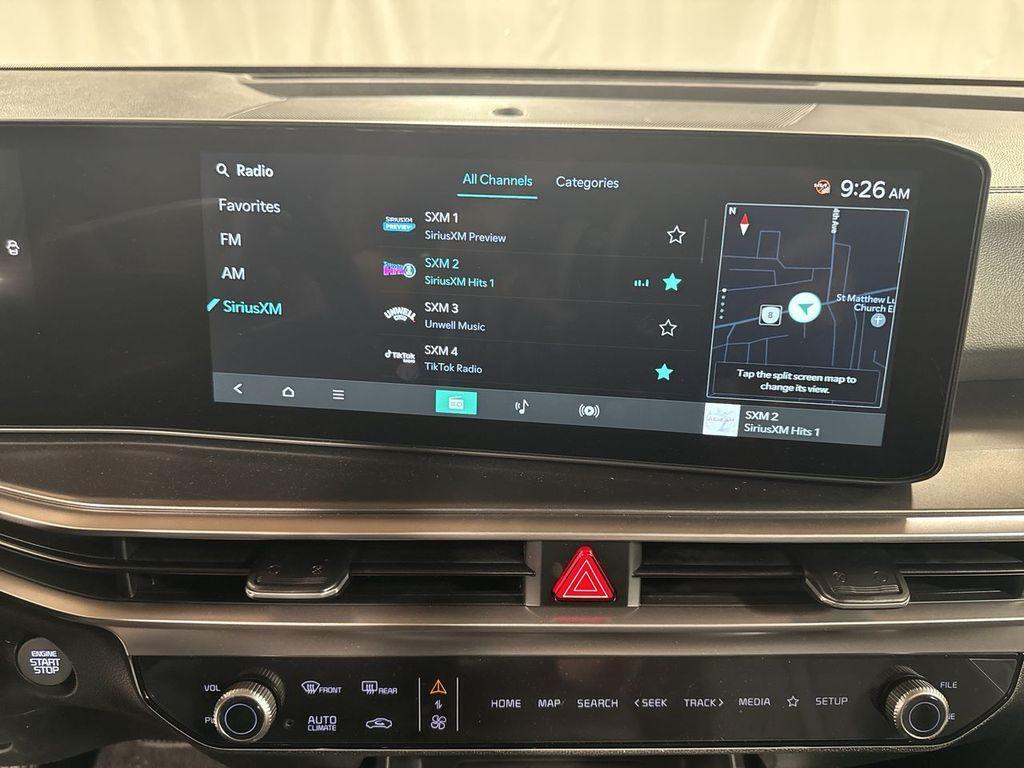new 2025 Kia Sorento car, priced at $39,911