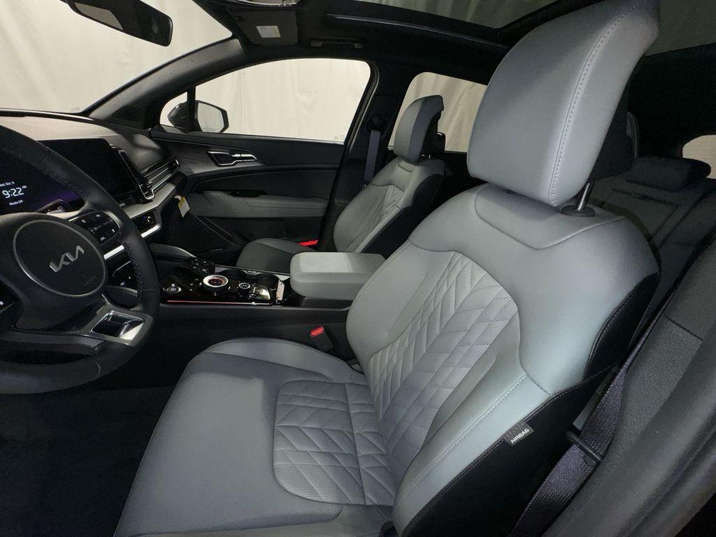 new 2025 Kia Sportage Plug-In Hybrid car, priced at $44,474