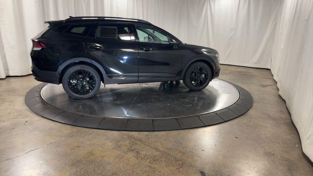 new 2025 Kia Sportage Plug-In Hybrid car, priced at $44,474