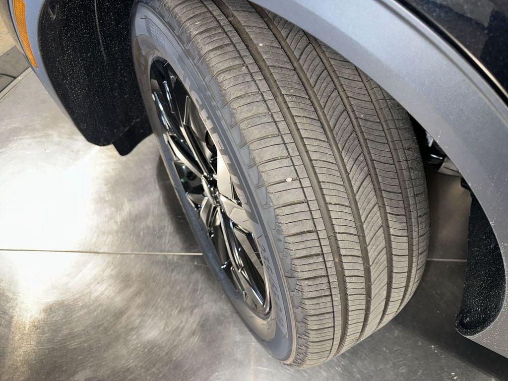 new 2025 Kia Sportage Plug-In Hybrid car, priced at $44,474